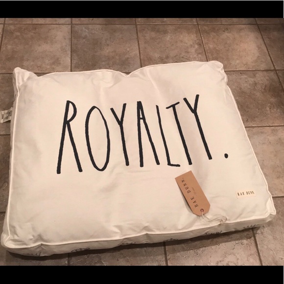 Rae dunn Other - SOLD💖Rae Dunn dog bed